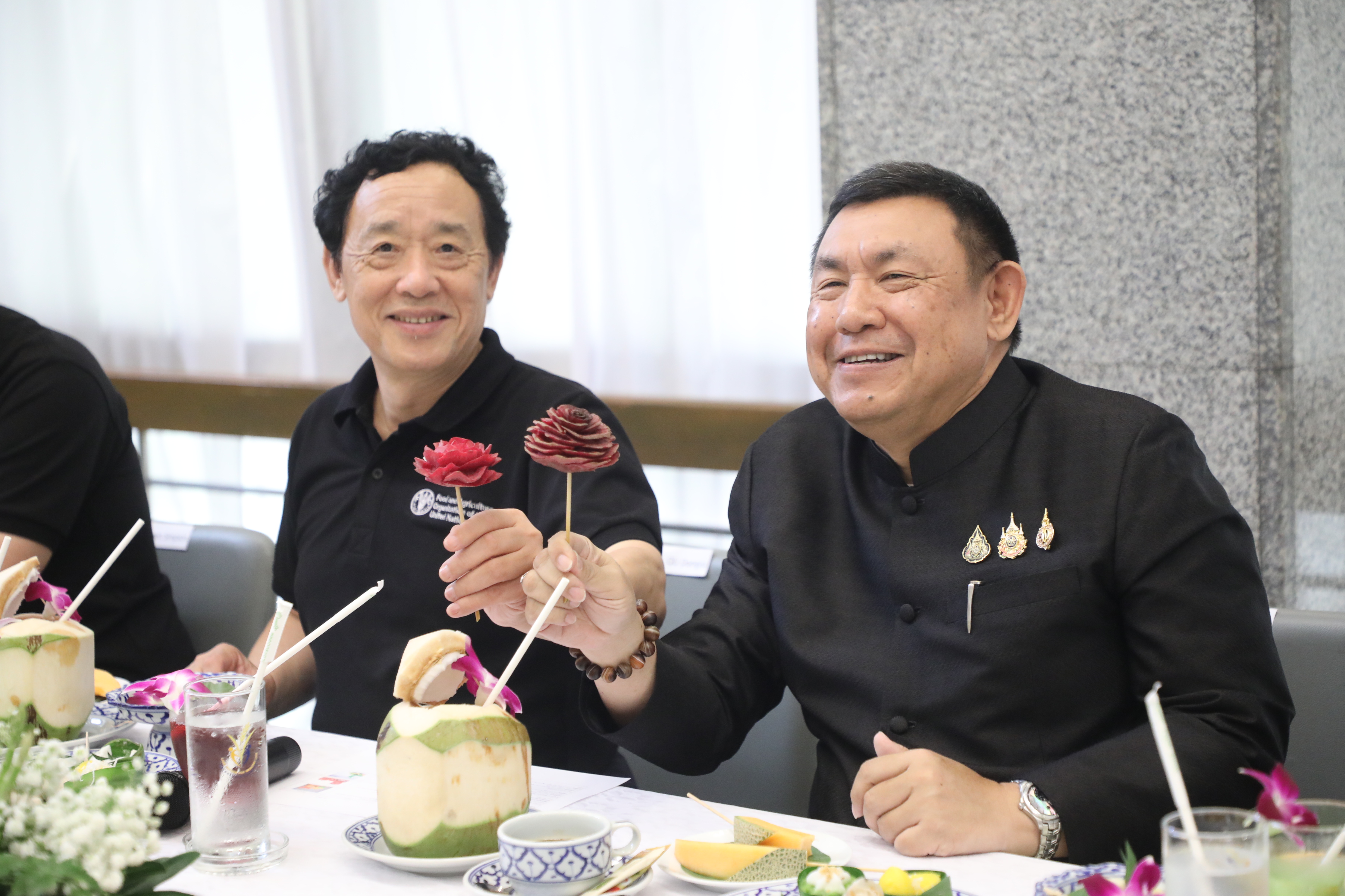 title - ส.ป.ก. เปิดศูนย์ส่งเสริมและพัฒนาอาชีพเสริมนอกภาคเกษตร ต้อนรับผู้อำนวยการใหญ่ FAO แสดงผลงานด้านศิลปวัฒนธรรม
